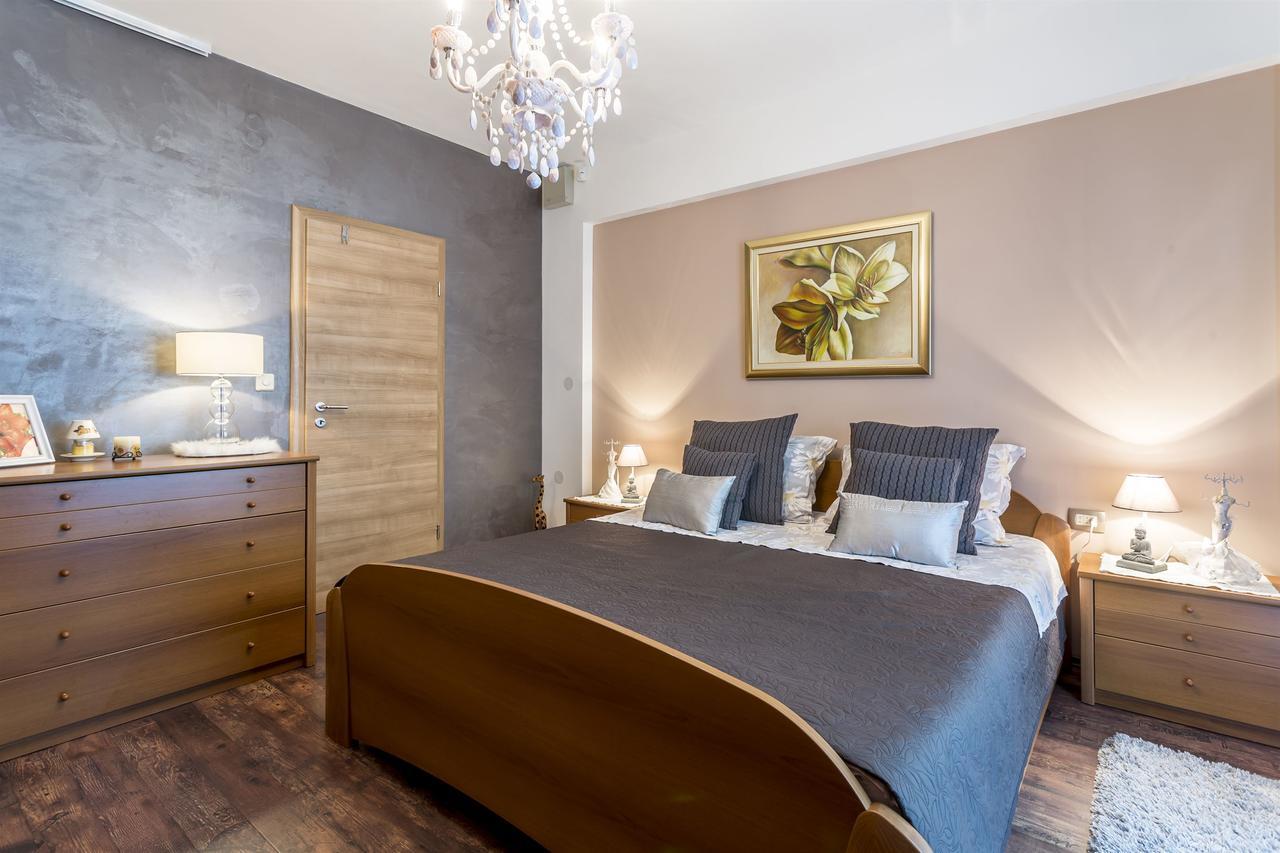 Apartment Paradise View Trogir Bagian luar foto